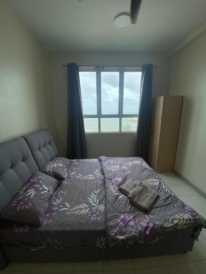 Orked Vanda, 3 Bedroom Apartment, Seaview Netflixwifiyoutube Kuala Terengganu Exterior photo